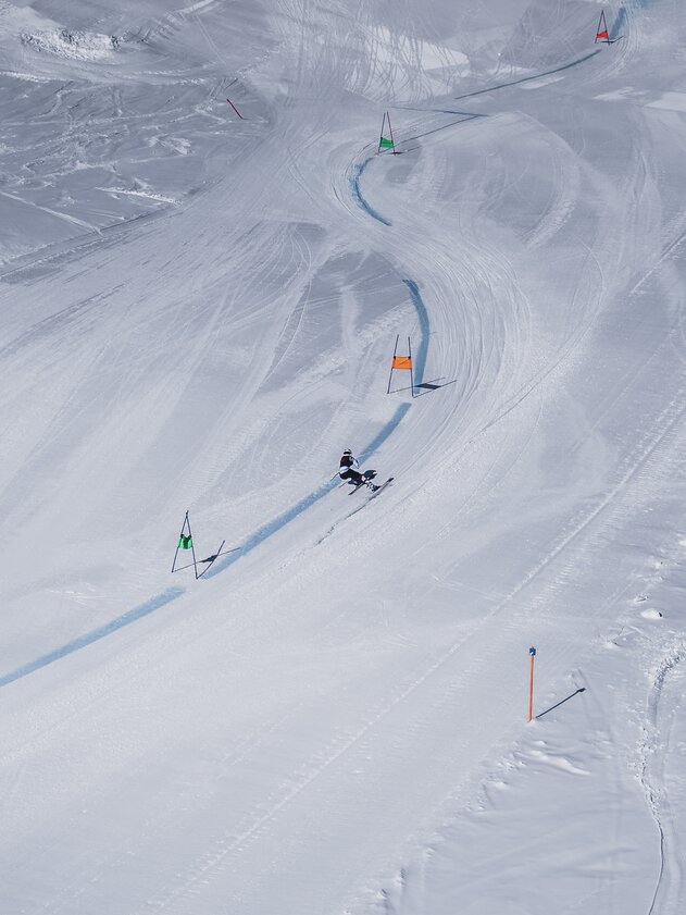 Ski race Jakobshorn | © Davos Klosters Mountains Ski racer in action at the Jakobshorn in Davos. | © Davos Klosters Mountains