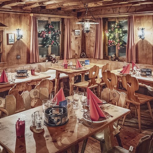 The charmingly set fondue restaurant at Alte Post Davos. | © Davos Klosters Mountains